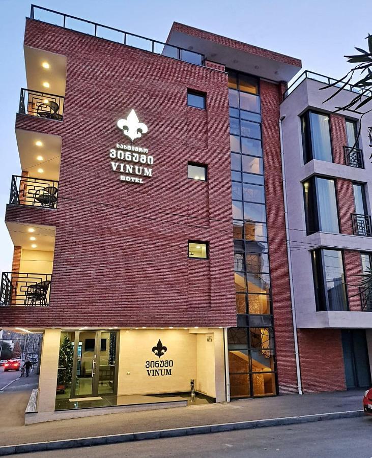 Vinum Hotel Tiflis Exterior foto